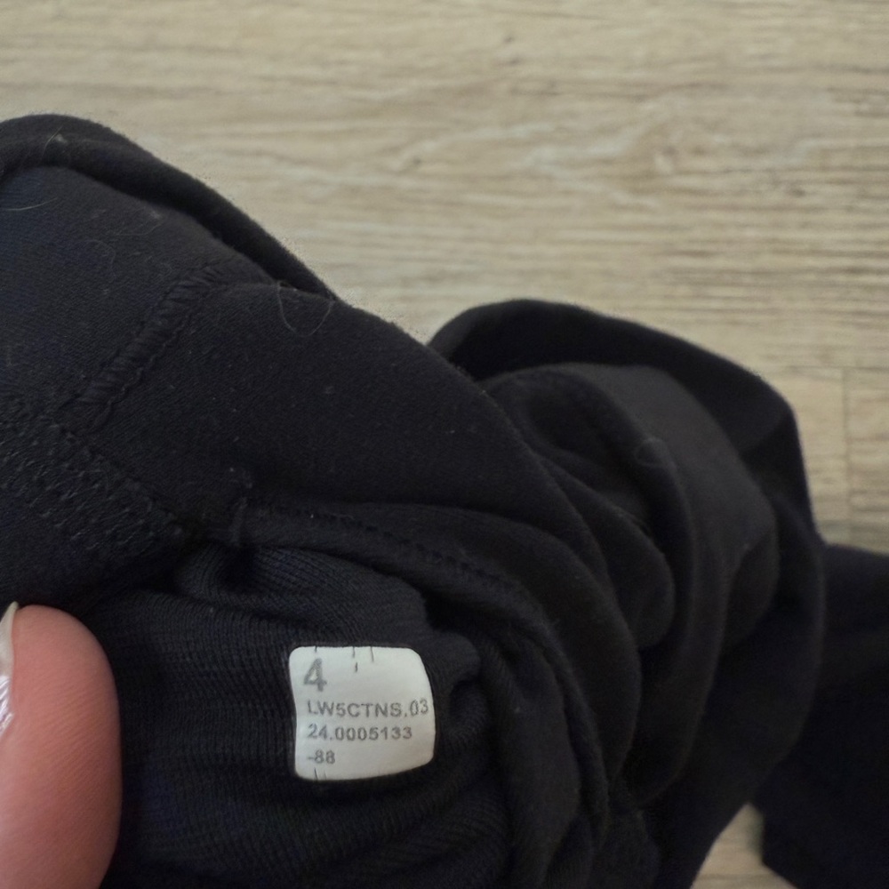 Lululemon ALIGN SHR size 4 bundle - Picture 9 of 16